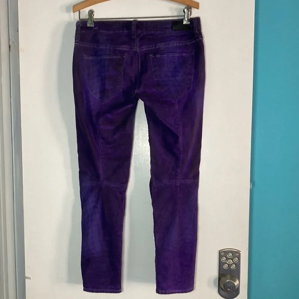 ! ITEM Purple Low Rise Skinny Jeans Fitted Racer Womens Size 26